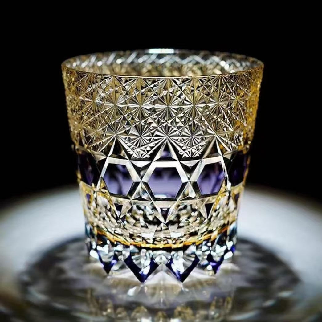 Фиолетовый флюорит